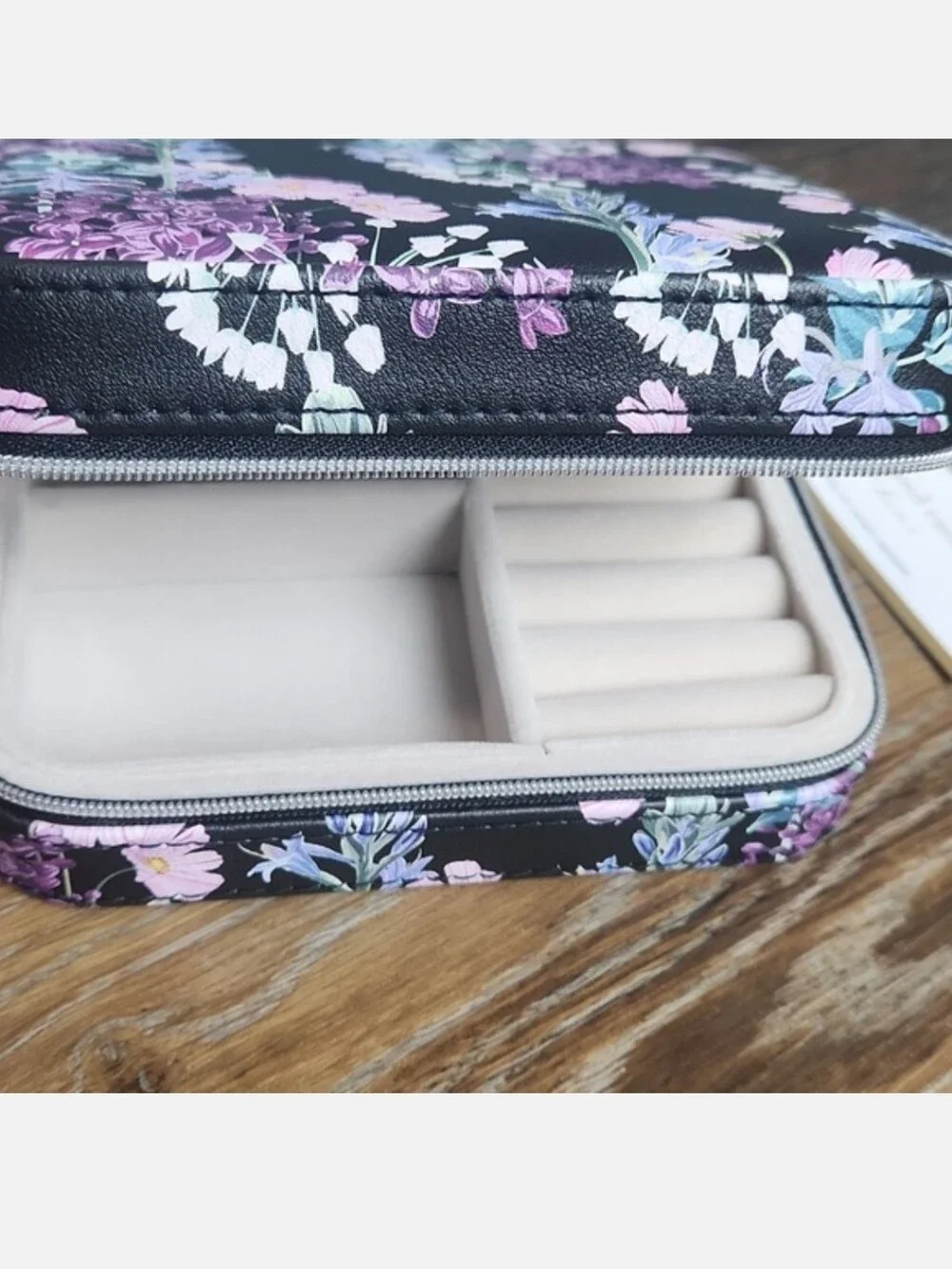 NWT Cupcakes and Cashmere Floral Jewelry Box Pink Purple Green Blue White Black